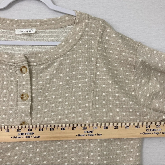 Blu Pepper Cream White Button Polka Dot Boxy Fit Knit Top Large - Picture 5 of 9